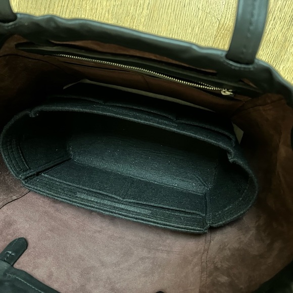 Celine Cabas Tote - Picture 13 of 13